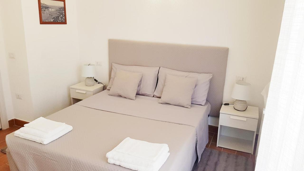 B&B Bell'Alba Santa Teresa Gallura Extérieur photo